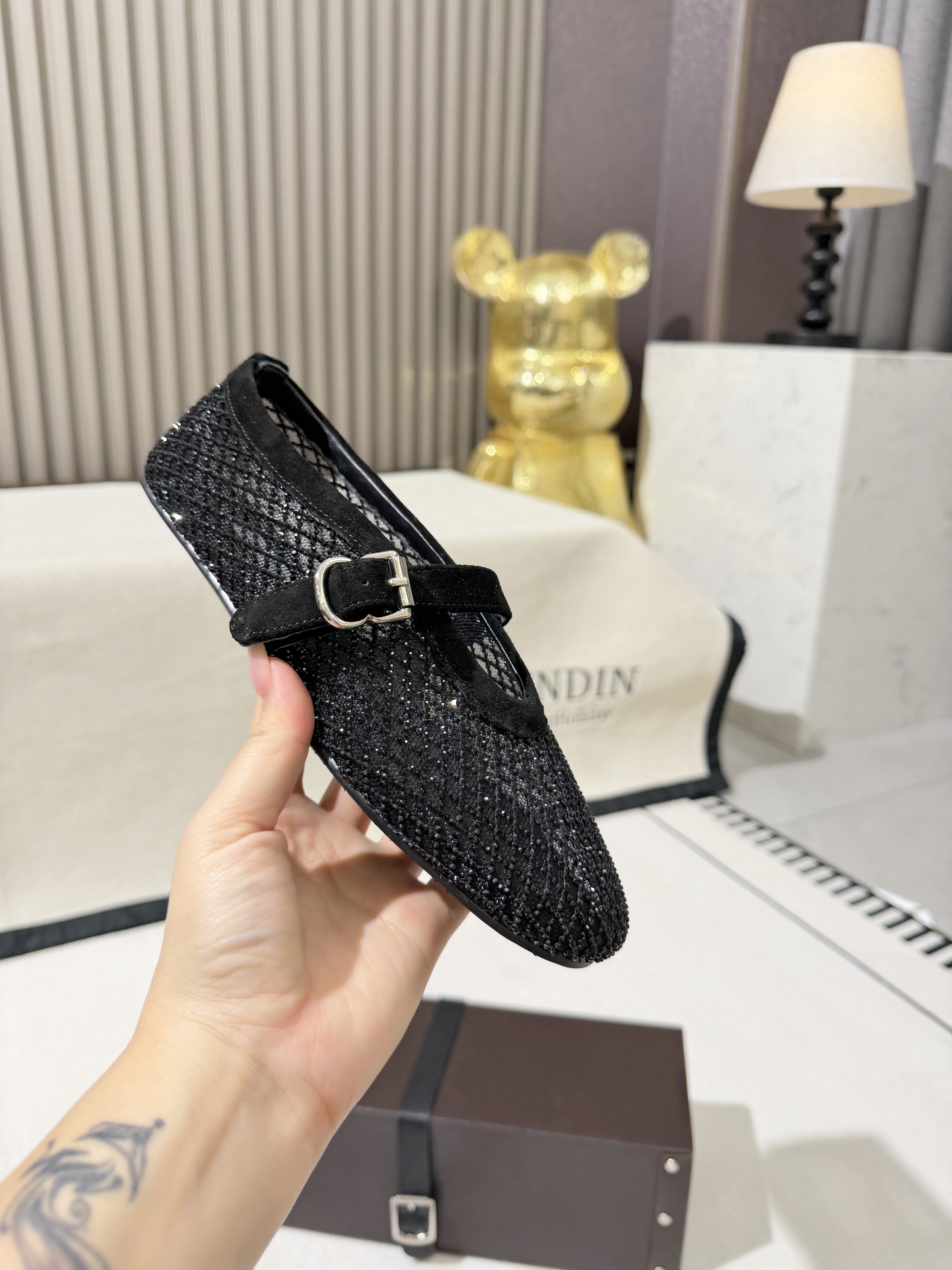 Women's high heels